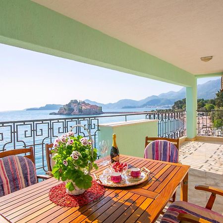 Montesan Luxury Apartment Beach Front Sveti Stefan Εξωτερικό φωτογραφία