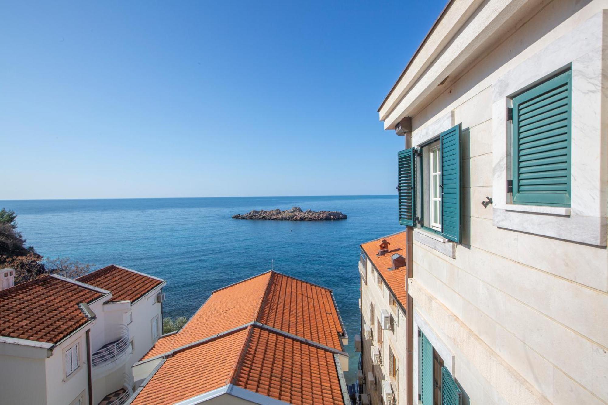 Montesan Luxury Apartment Beach Front Sveti Stefan Εξωτερικό φωτογραφία
