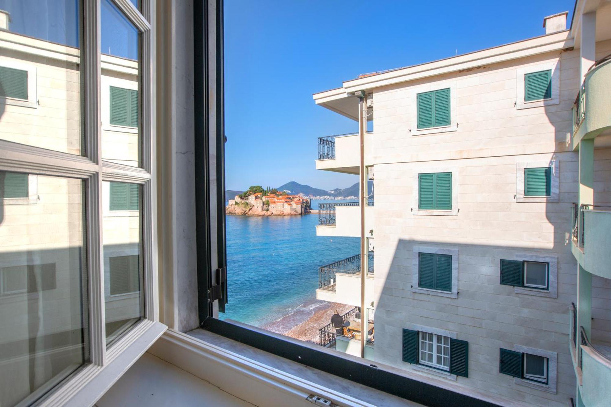 Montesan Luxury Apartment Beach Front Sveti Stefan Εξωτερικό φωτογραφία