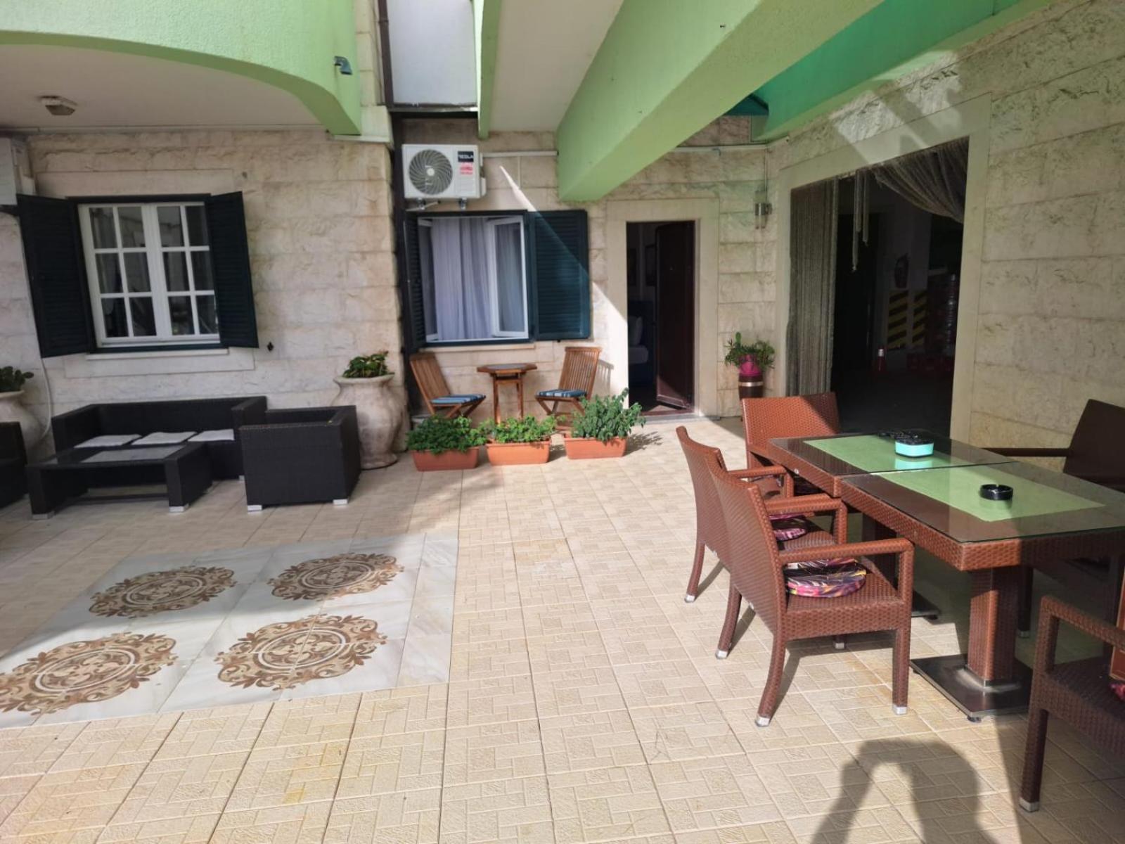 Montesan Luxury Apartment Beach Front Sveti Stefan Εξωτερικό φωτογραφία