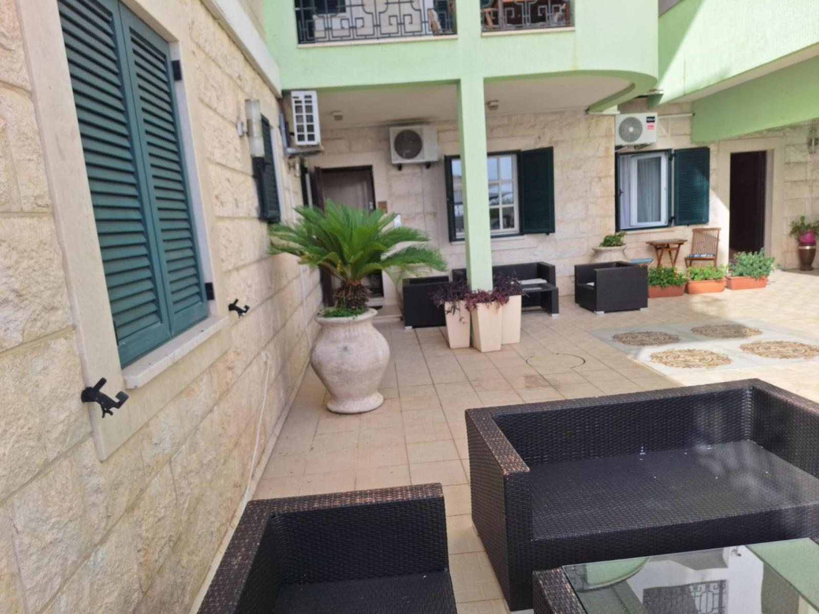 Montesan Luxury Apartment Beach Front Sveti Stefan Εξωτερικό φωτογραφία