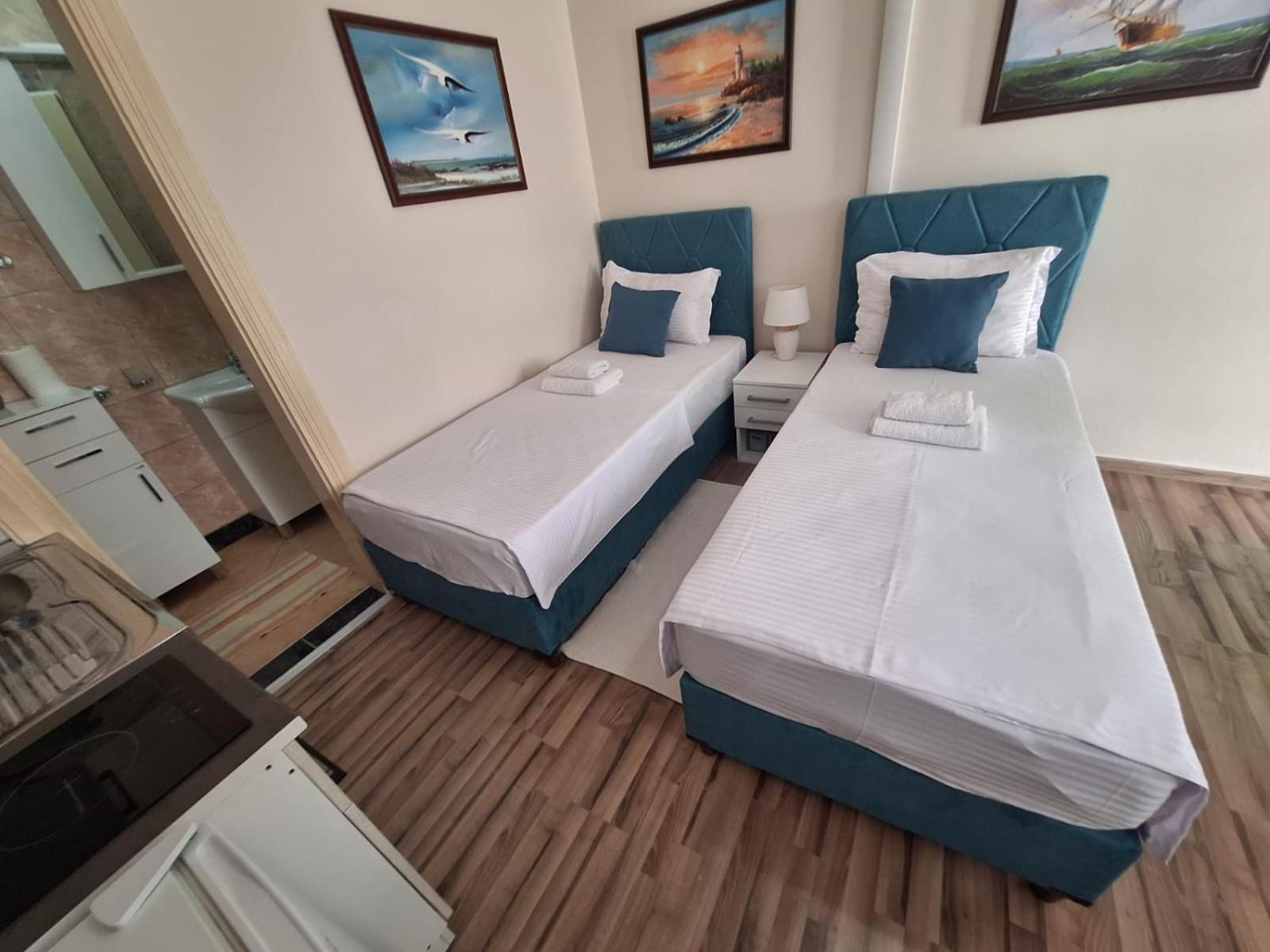 Montesan Luxury Apartment Beach Front Sveti Stefan Εξωτερικό φωτογραφία