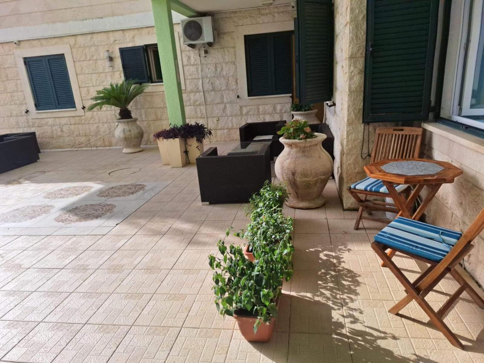 Montesan Luxury Apartment Beach Front Sveti Stefan Εξωτερικό φωτογραφία