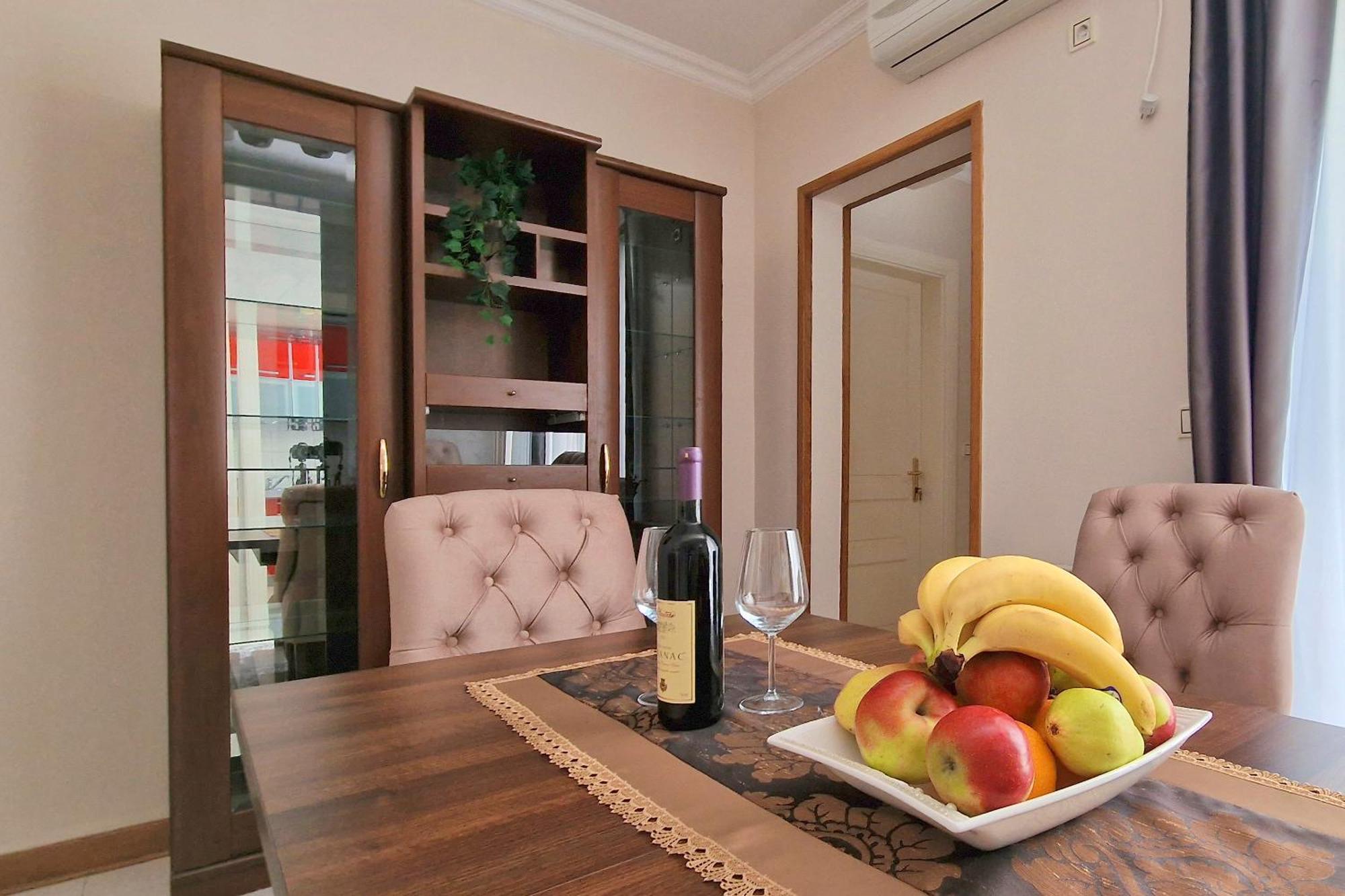 Montesan Luxury Apartment Beach Front Sveti Stefan Εξωτερικό φωτογραφία